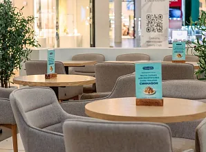 Барная стойка и мебель для кафе-пекарни Cinnabon в ТРЦ «Галерея» в Санкт-Петербурге Фото 30