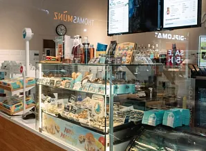 Барная стойка для кафе-пекарни Cinnabon в ТРК Прометей Фото 21