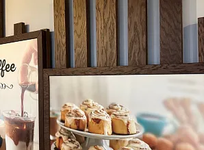 Производство барной стойки и нестандартной мебели для кафе-пекарни Cinnabon в ТРК Мозаика Фото 21