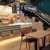 Барная стойка для кафе-пекарни Cinnabon в ТЦ «Невский Атриум»