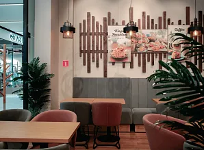 Барная стойка и мебель для кафе-пекарни Cinnabon в ТРЦ Экопарк в Санкт-Петербурге Фото 4