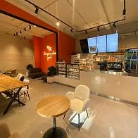 Мебель для кофейни Bodro Coffee на Кутузовской