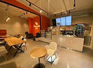 Мебель для кофейни Bodro Coffee на Кутузовской Фото 2
