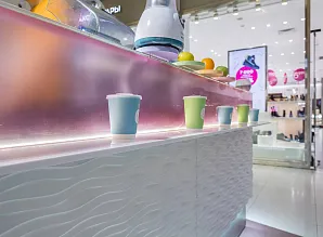 Островная барная стойка для бара SHAKE UP в ТЦ Метрополис Фото 9