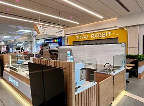 Барная стойка и декор для кафе-пекарни Cinnabon в ТРЦ «МЕГА Химки» Фото 7