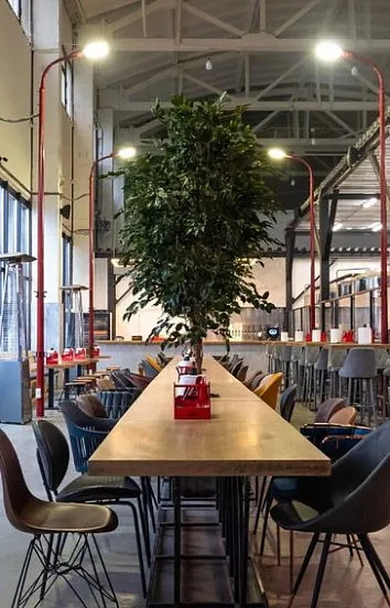 Мебель для бара и пивоварни One Brew Kitchen