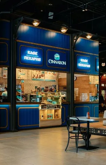 Барная стойка для кафе-пекарни Cinnabon в ТРК Vokzal 1853