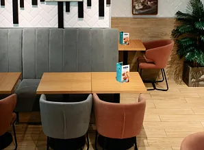 Барная стойка для кафе-пекарни Cinnabon в ТРК Прометей Фото 12