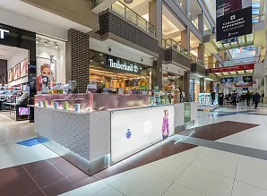 Островная барная стойка для бара SHAKE UP в ТЦ Метрополис Фото 5
