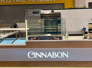 Барная стойка и декор для кафе-пекарни Cinnabon в ТРЦ «МЕГА Химки» Фото 13