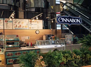 Барная стойка для кафе-пекарни Cinnabon в ТЦ «Невский Атриум» Фото 6