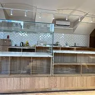 Барная стойка для кафе-пекарни Cinnabon в Санкт-Петербурге