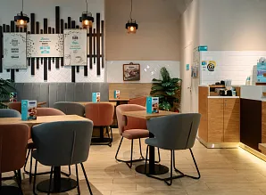 Барная стойка для кафе-пекарни Cinnabon в ТРК Прометей Фото 4