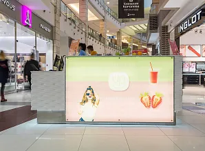 Островная барная стойка для бара SHAKE UP в ТЦ Метрополис Фото 8